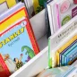  SONGMICS Űrhajós Gyerekkönyvespolc Játéktároló Kerekes Fiókkal Fehér