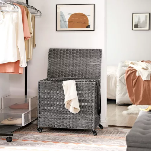 SONGMICS Rattan-Hatású Szennyestartó Kosár Görgőkkel Szürke