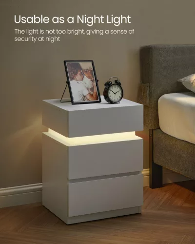 VASAGLE LED Éjjeliszekrény 3 Fiókos Fehér Állítható Színű Világítással