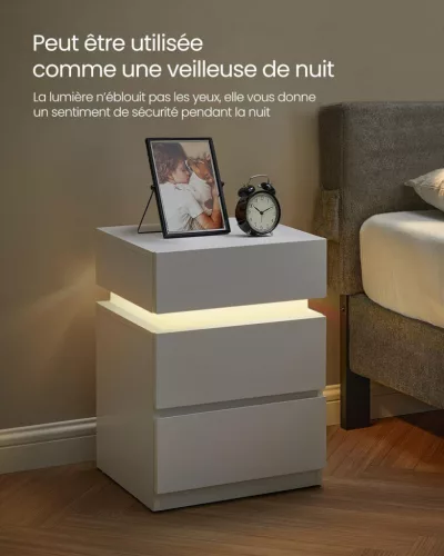 VASAGLE Modern LED Éjjeliszekrény Fehér 3 Fiókos