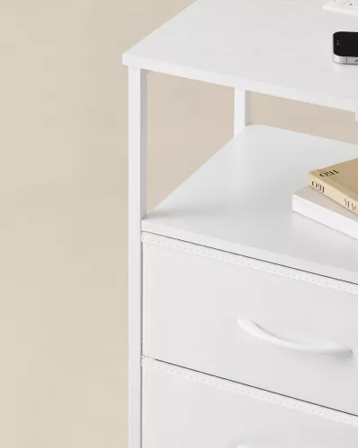 SONGMICS BELLAH LGS302WH03 éjjeliszekrény töltőállomással LED világítással felhőfehér