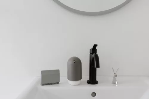 Umbra Touch Szürke Matt Műanyag Szappanadagoló