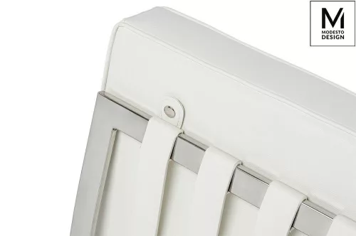 Modesto Design Barcelon Fehér Műbőr Fotel Polírozott Acél Vázzal
