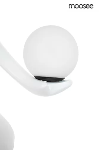 Moosee Dancing Queen Művészi Állólámpa Üvegszálas Fehér RGB